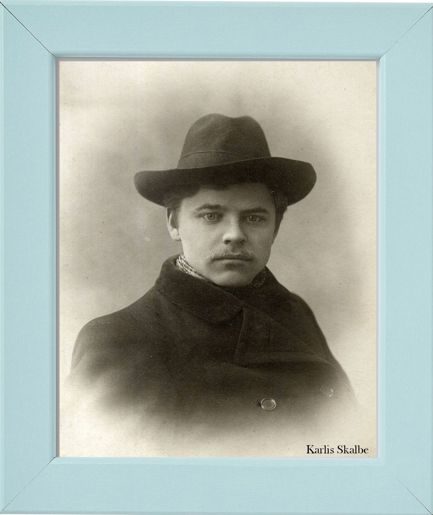 Skalbe, Kārlis (1879. november 7-1945) lett író, költő